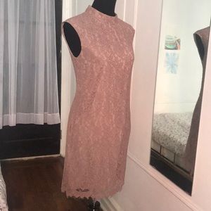 Donna Morgan lace dress with side pockets